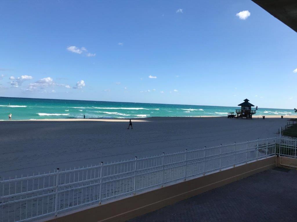 Sahara Beach Club Sunny Isles Beach Exteriér fotografie